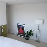 Spacious Apartment Near Belleville