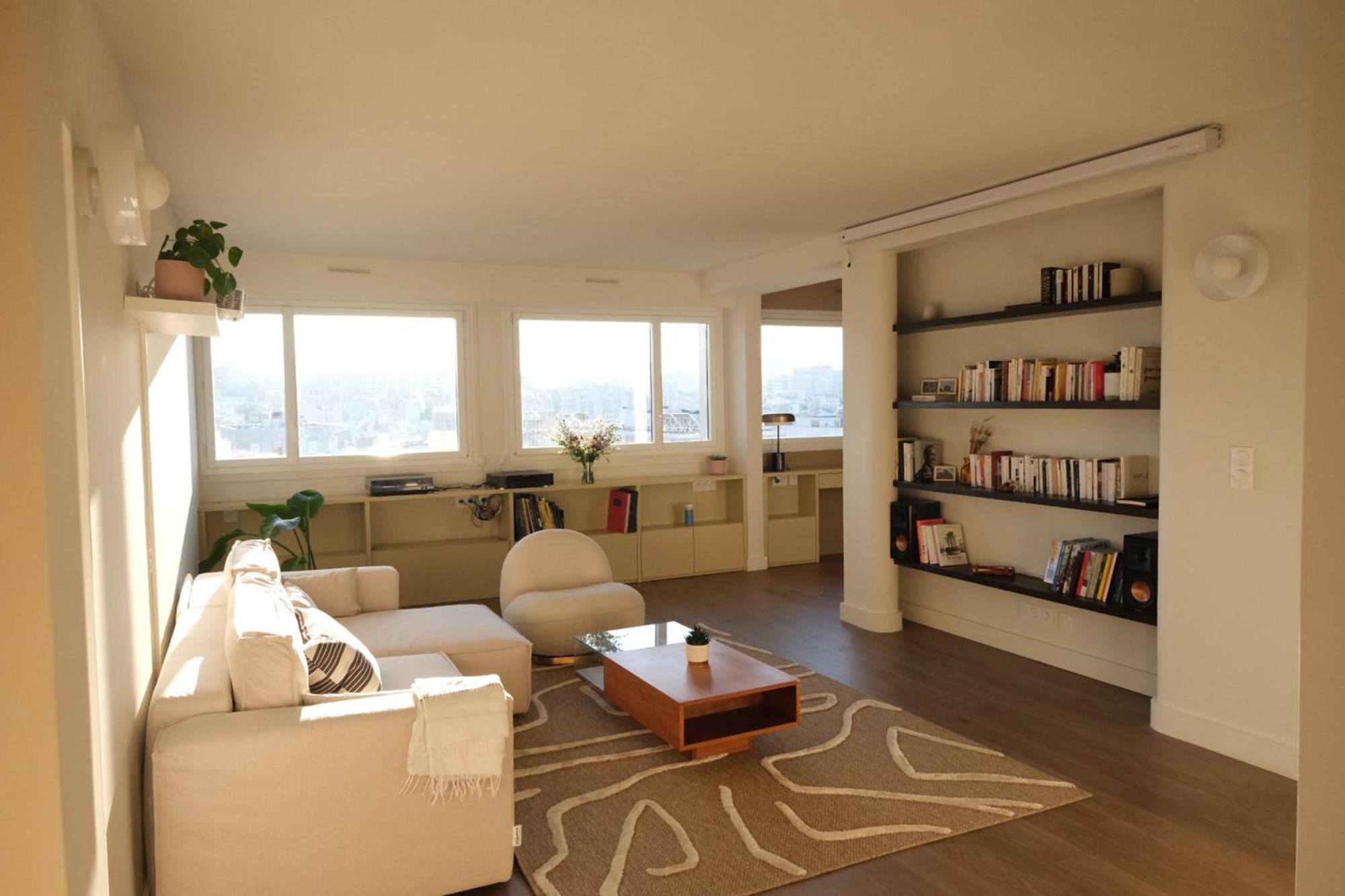 Spacious Near Belleville * Paris